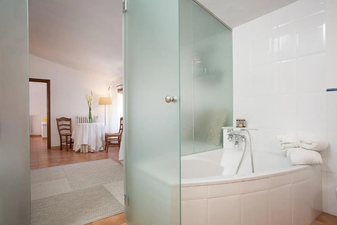 Petita Mare Villa Binibona Farm stay