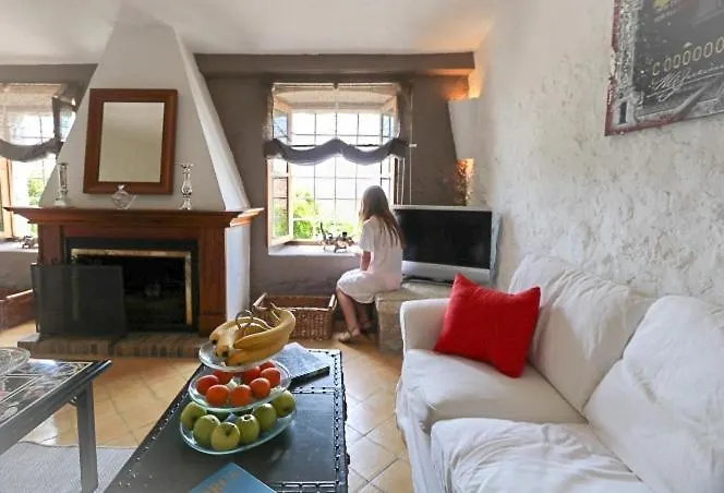Petita Mare Villa Binibona Farm stay