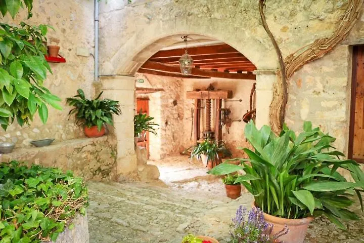 Petita Mare Villa Binibona 0*,  Spain